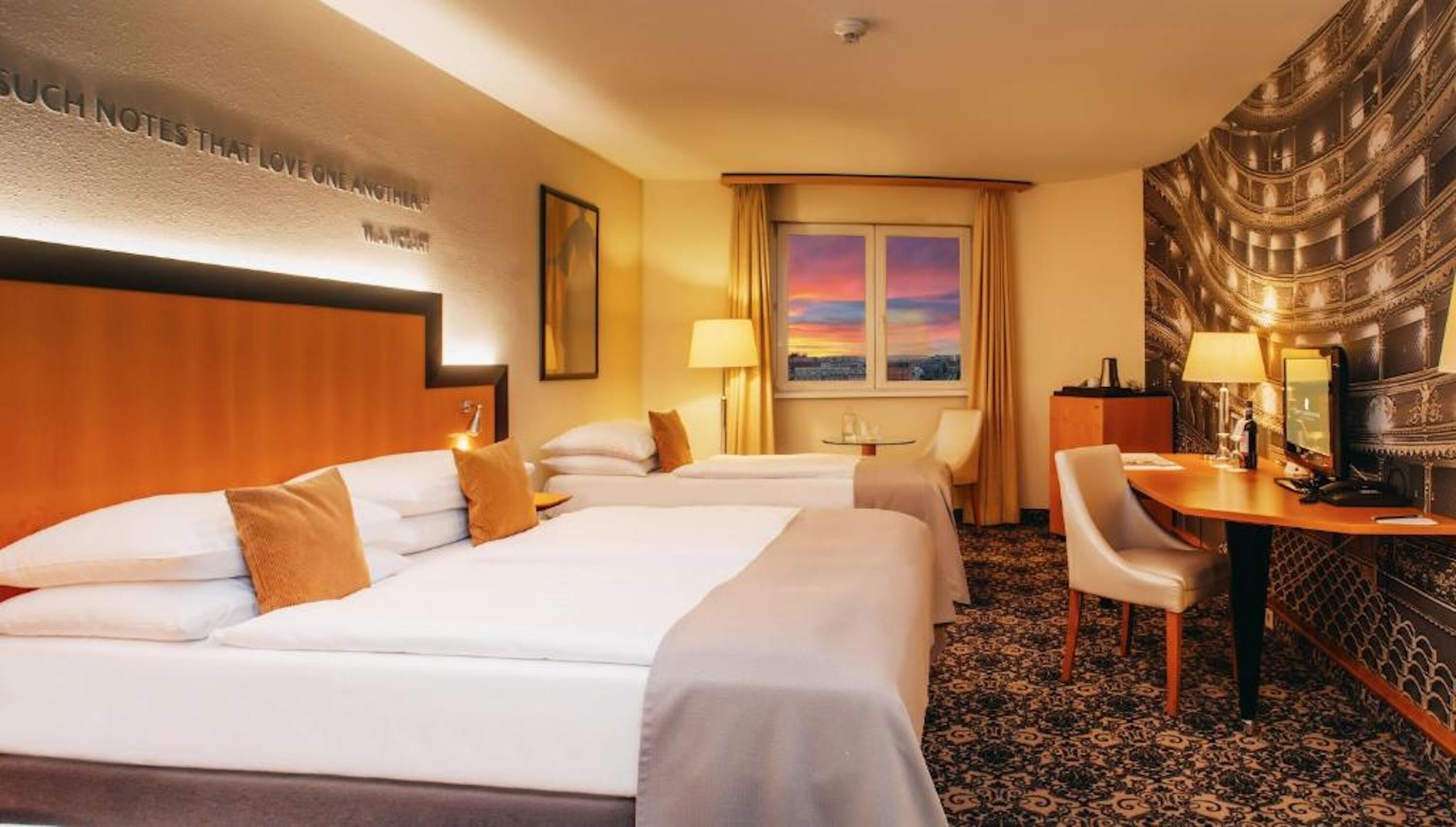 Quarto triplo | Frigobar, cofres nos quartos, cortinas blackout, quartos à prova de som