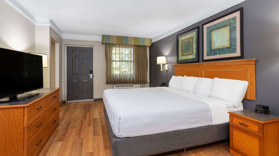 La Quinta Inn by Wyndham Pensacola