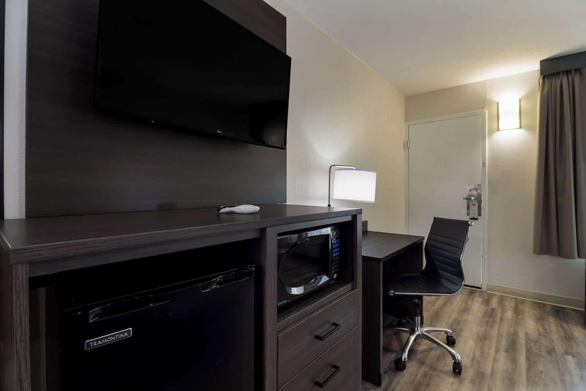 in-room safe, desk, laptop workspace, iron/ironing board