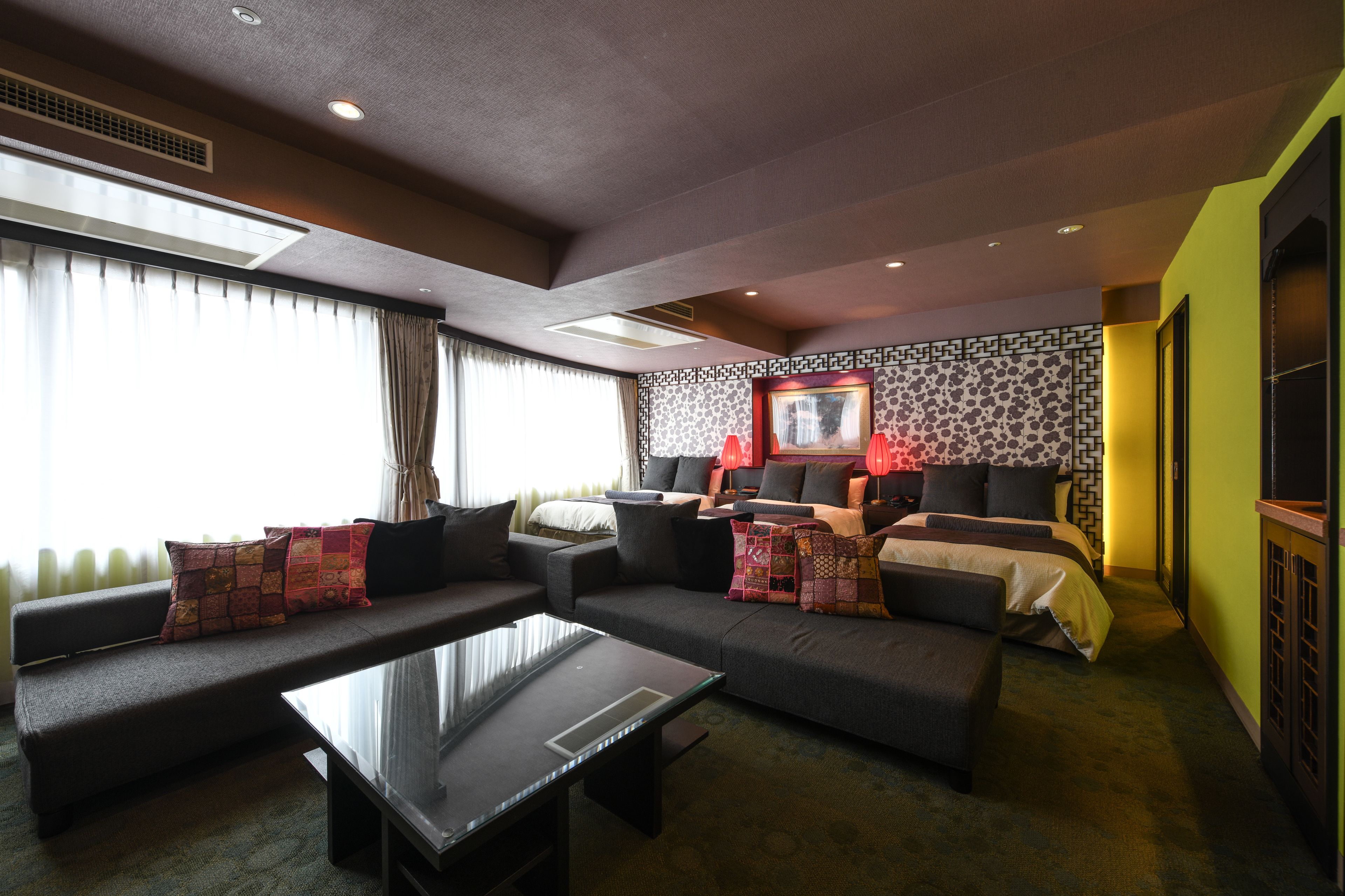 dynasty suite non-smoking | living area | 32-inch lcd tv with digital channels, tv