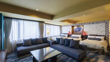 Dynasty Suite Non-smoking | Premium bedding, down comforters, in-room safe, desk