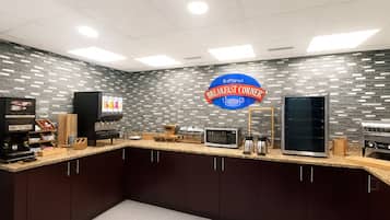 Free daily buffet breakfast