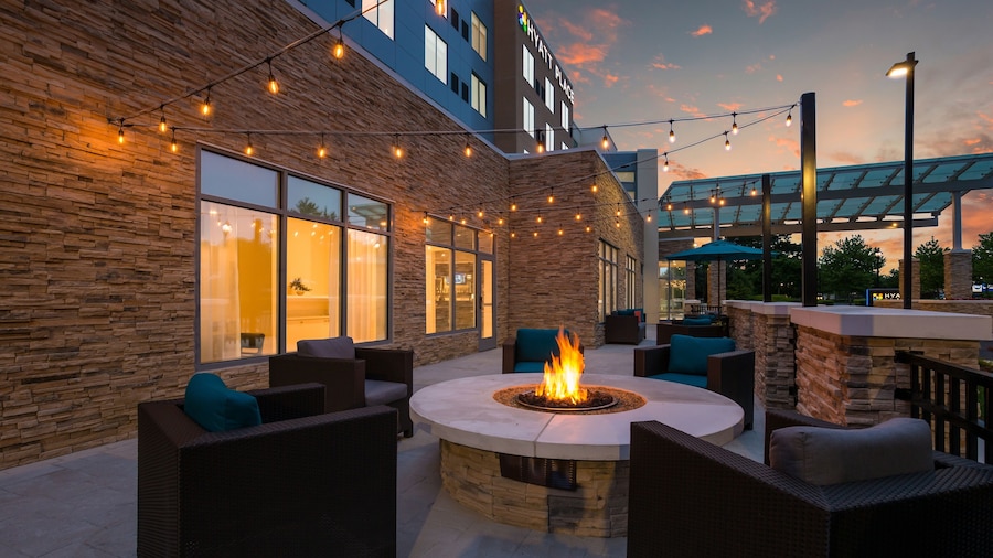 Hyatt Place Hampton Convention Center
