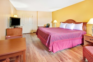 In-room safe, desk, iron/ironing board, free cribs/infant beds