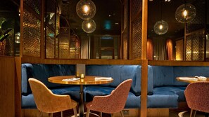 Bar (en la propiedad)