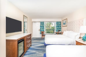 Hypo-allergenic bedding, in-room safe, blackout curtains