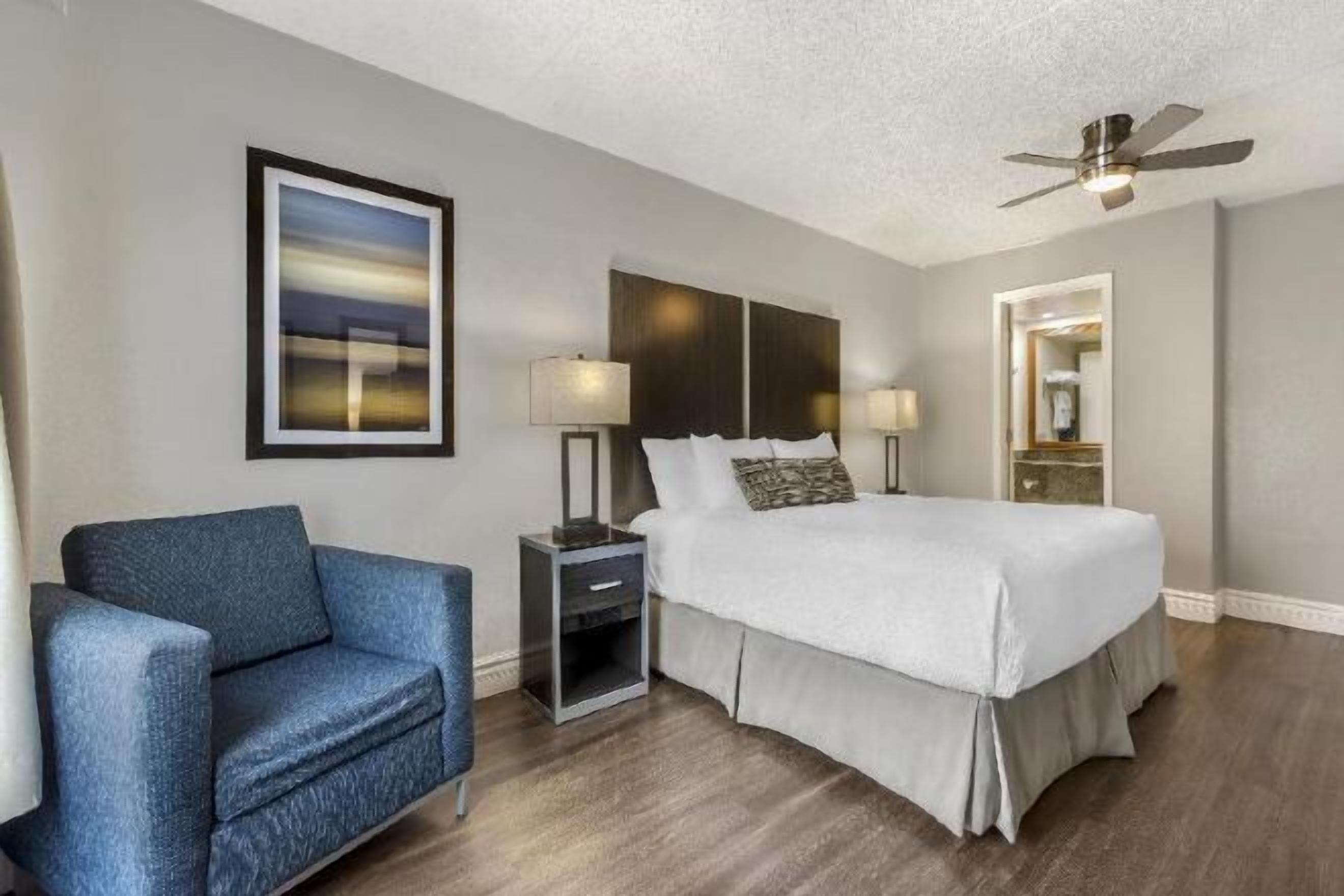 In-room safe, desk, laptop workspace, iron/ironing board