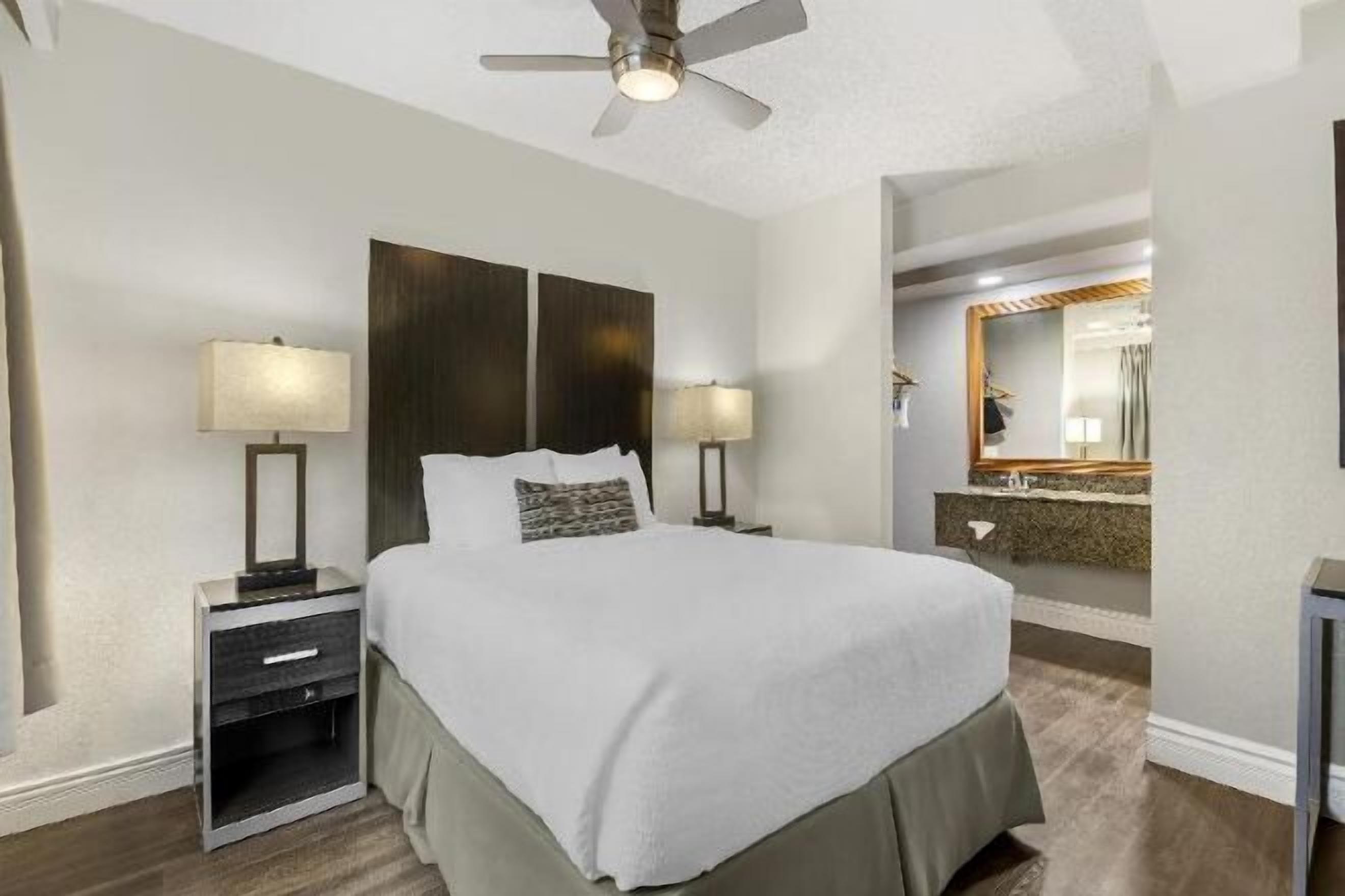 In-room safe, desk, laptop workspace, iron/ironing board