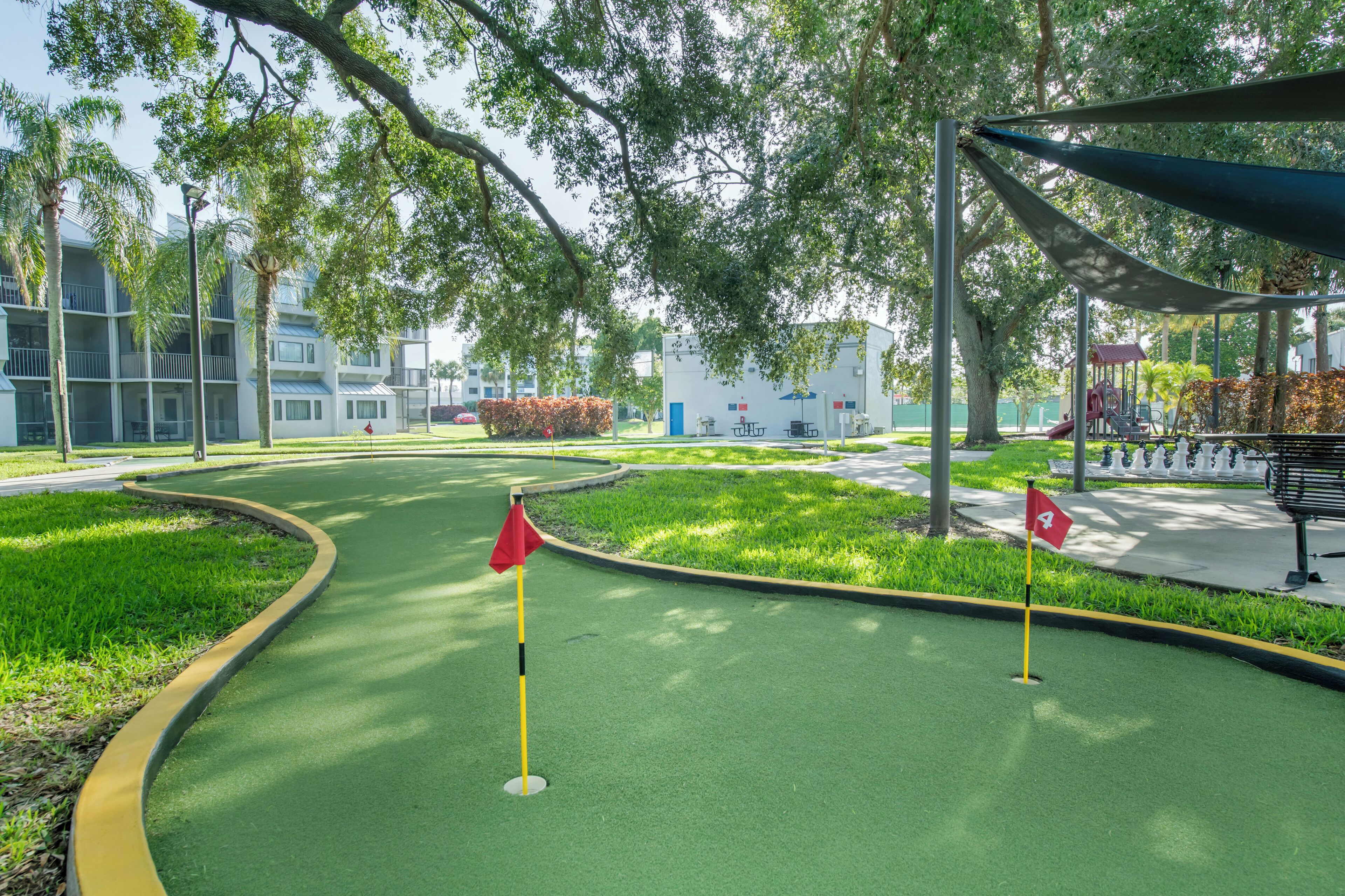 mini-golf