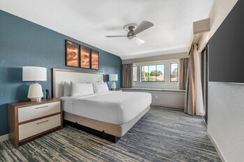 In-room safe, iron/ironing board, free WiFi, bed sheets at Orbit One Vacation Villas