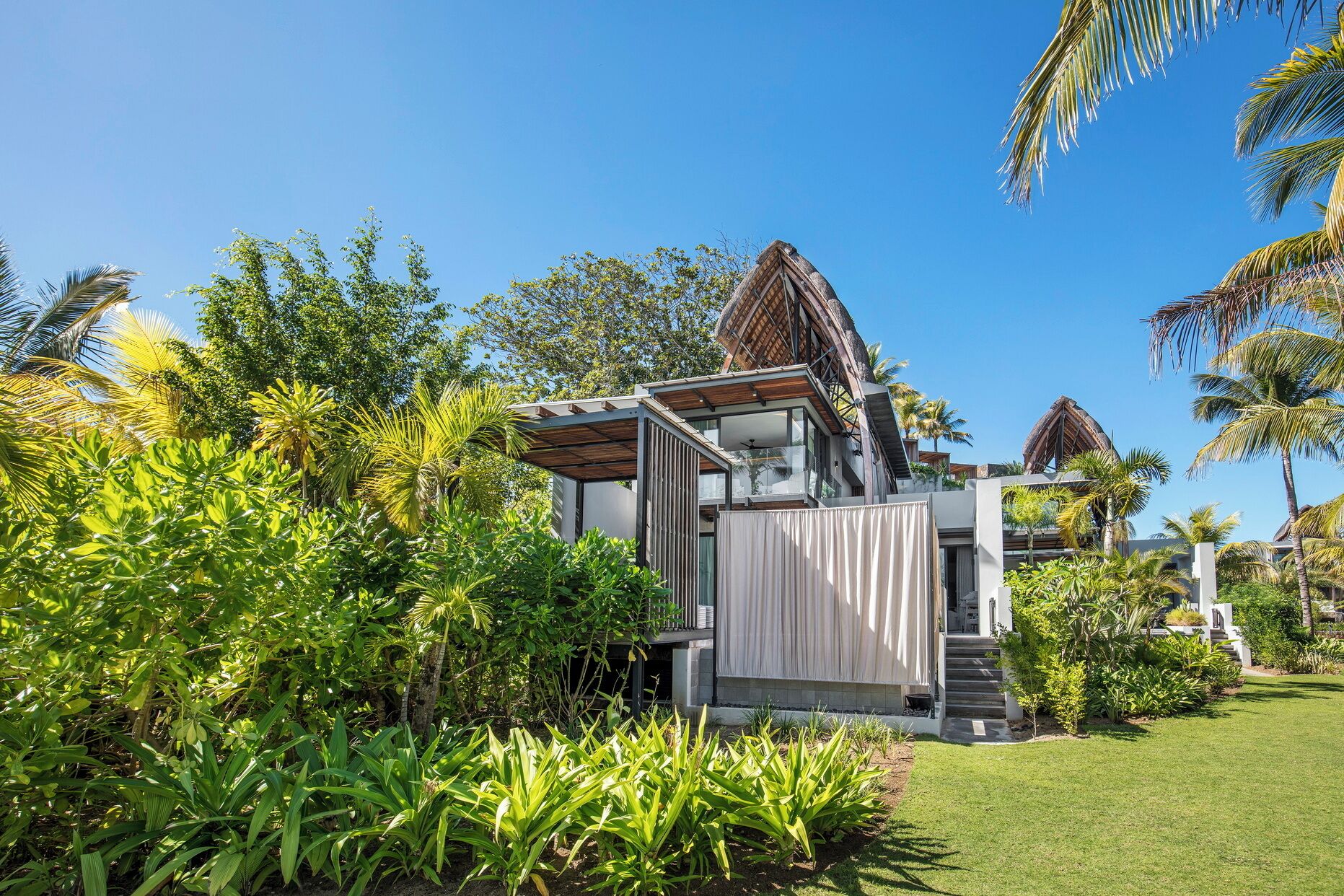 客房, 多张床 (LUX* Pool Villa) | 露台