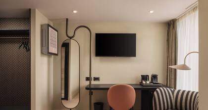 Central Park Hotel