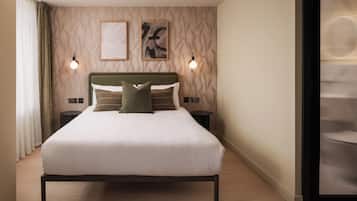 In-room safe, iron/ironing board, free WiFi, bed sheets