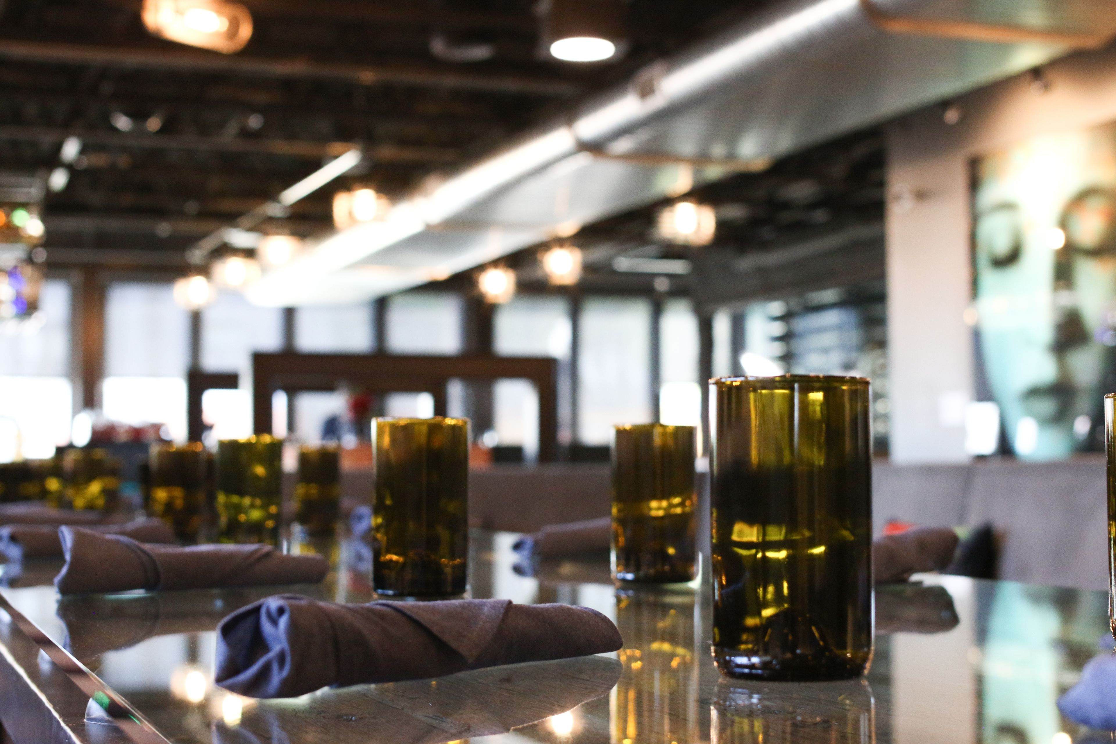 2 bars/lounges, poolside bar