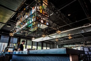 2 bars/lounges, poolside bar