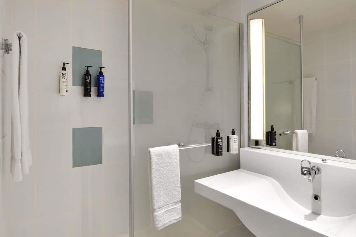Suite Junior, 1 lit double, coin cuisine (Ocean Side) | 1 chambre, literie de qualité supérieure