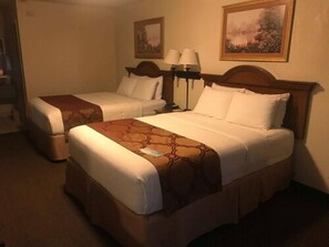 Room, 1 Queen Bed, Accessible, Non Smoking (Mobility,Roll-In Shower) | Desk, blackout drapes, iron/ironing board, free cribs/infant beds - Days Inn by Wyndham Abilene (Abilene)