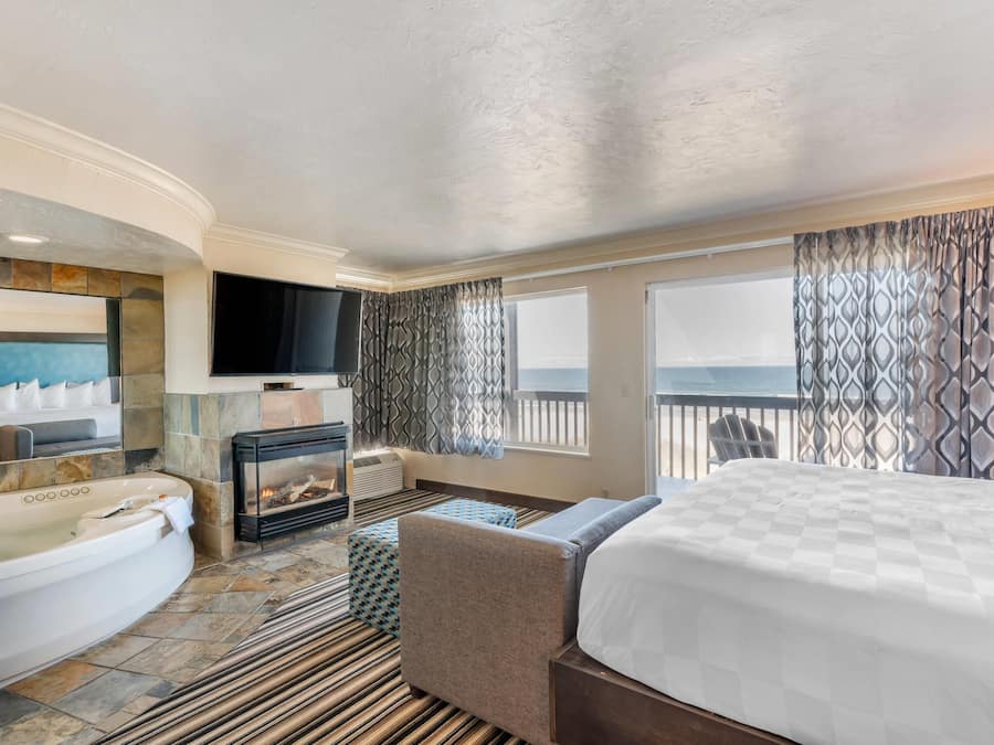 Blackout drapes, iron/ironing board, free WiFi, bed sheets