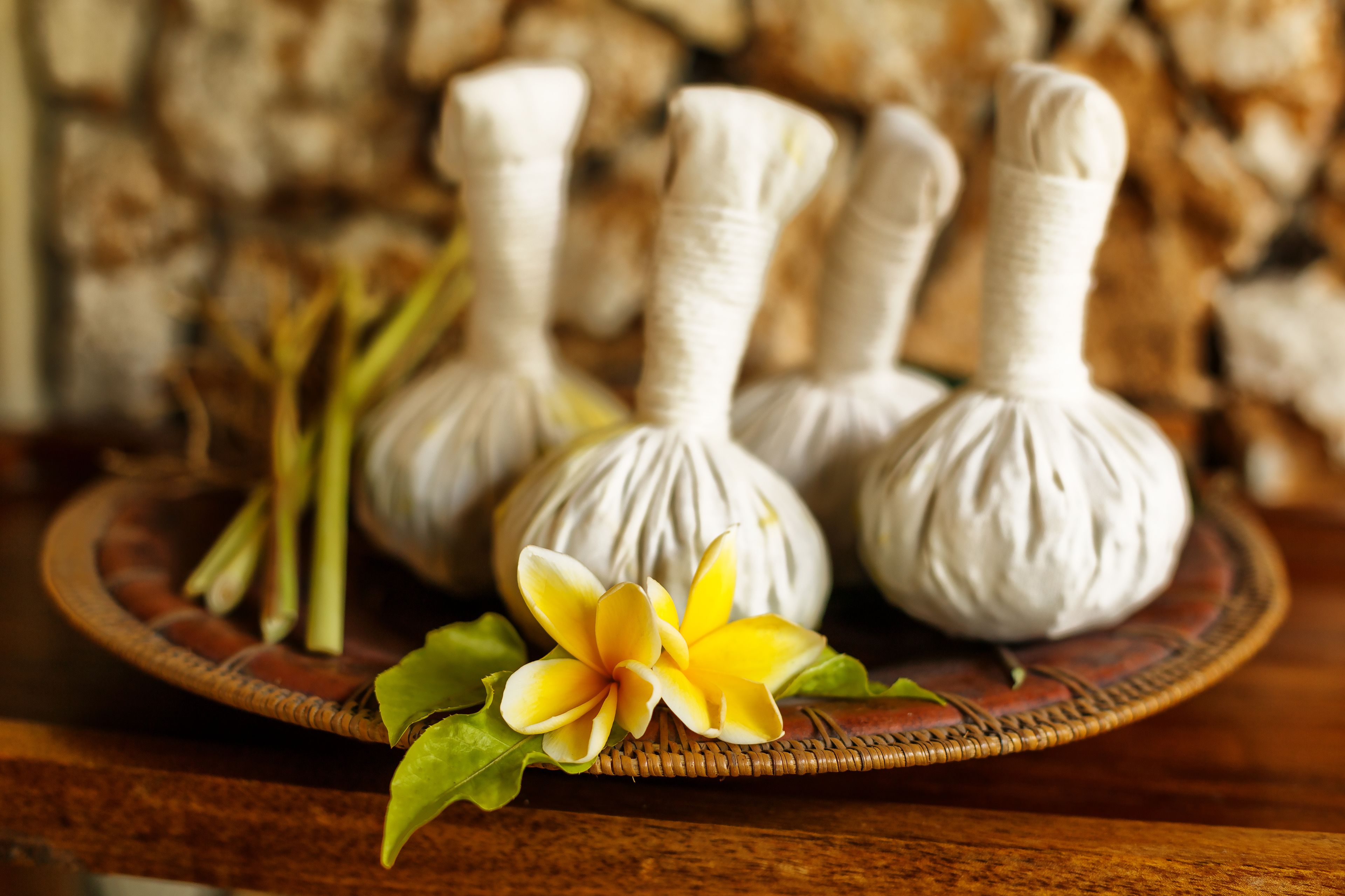 couples treatment room(s), body treatments, aromatherapy, body wraps