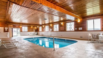 Innenpool, Liegestühle