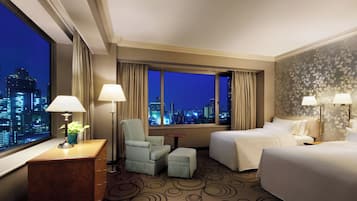 1 bedroom, premium bedding, down duvets, minibar