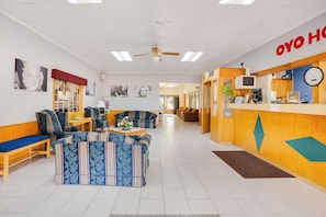 Khu tiếp khách ở sảnh