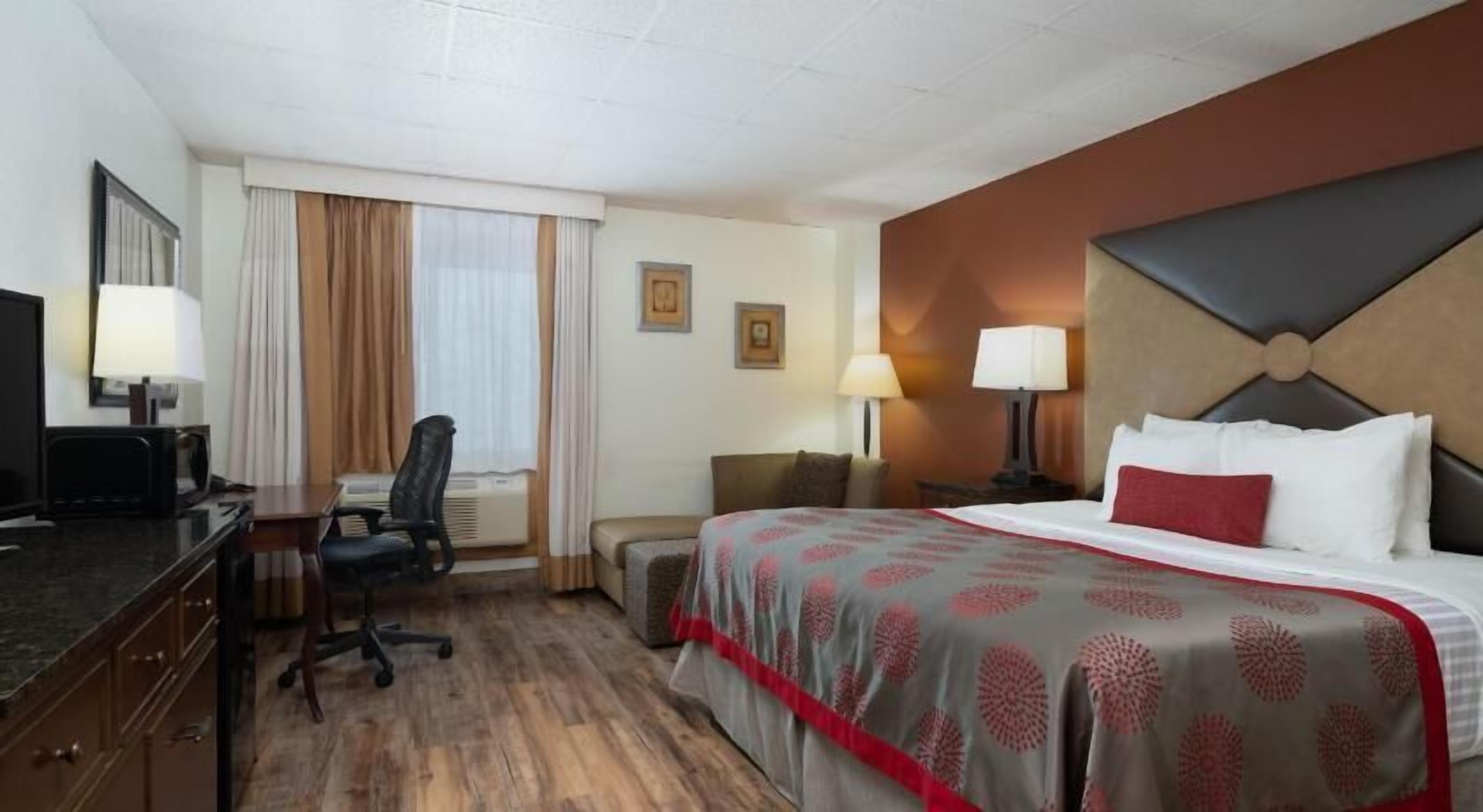 高档床上用品、特色装修、特色家居、办公桌