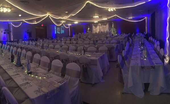 Banquet hall