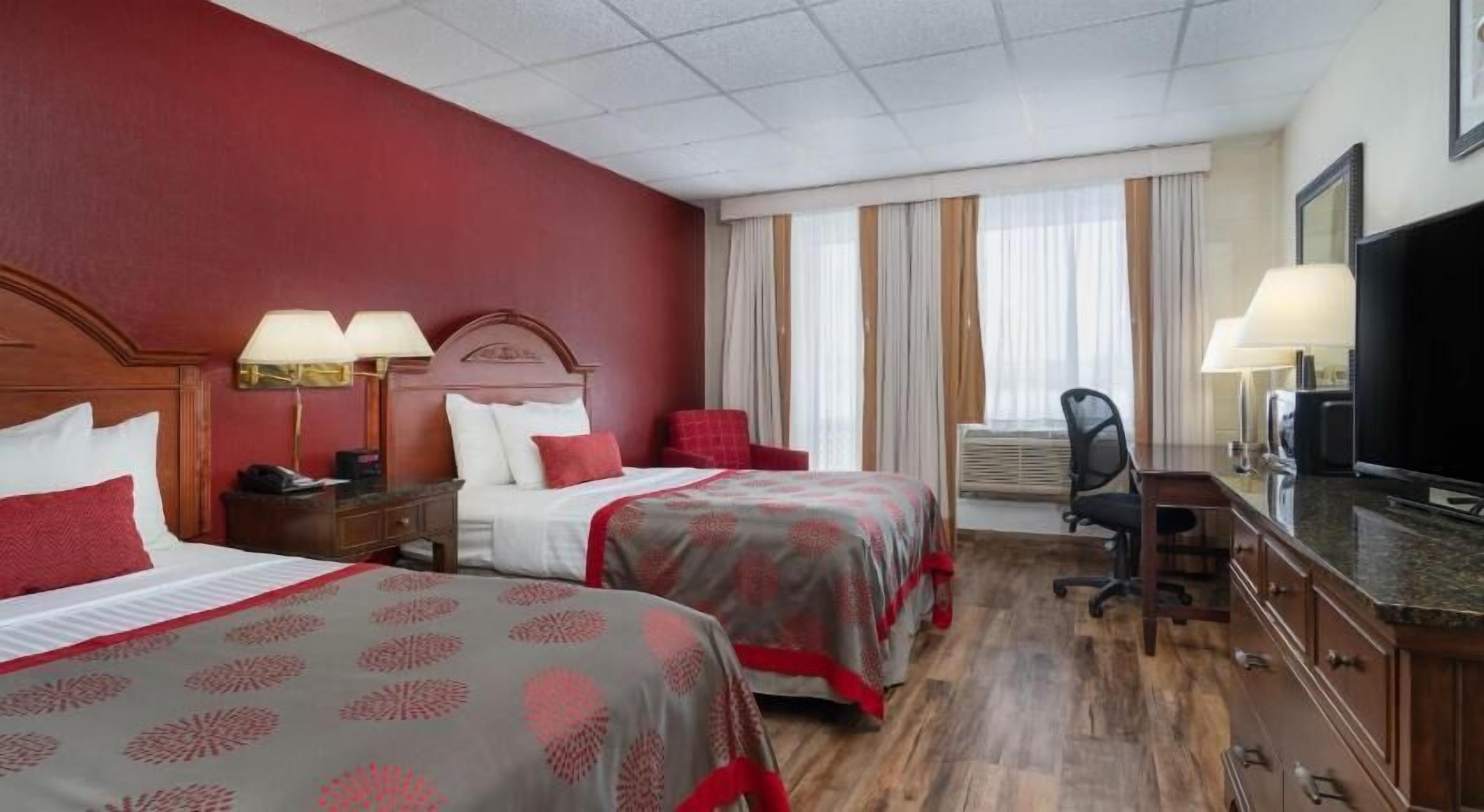 高档床上用品、特色装修、特色家居、办公桌