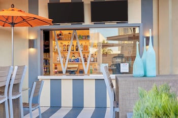 Outdoor pool, open 8:00 AM to 8:00 PM, cabanas (surcharge) at The Westin Las Vegas Hotel & Spa