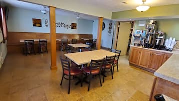 Gratis morgenmadsbuffet hver dag