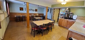 Free daily buffet breakfast 