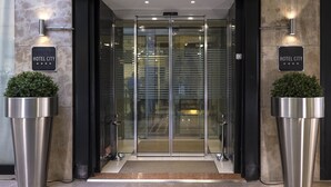 Uklassifisert bilde, 5 av 99, knapp