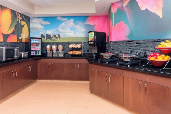 Petit déjeuner continental compris tous les jours