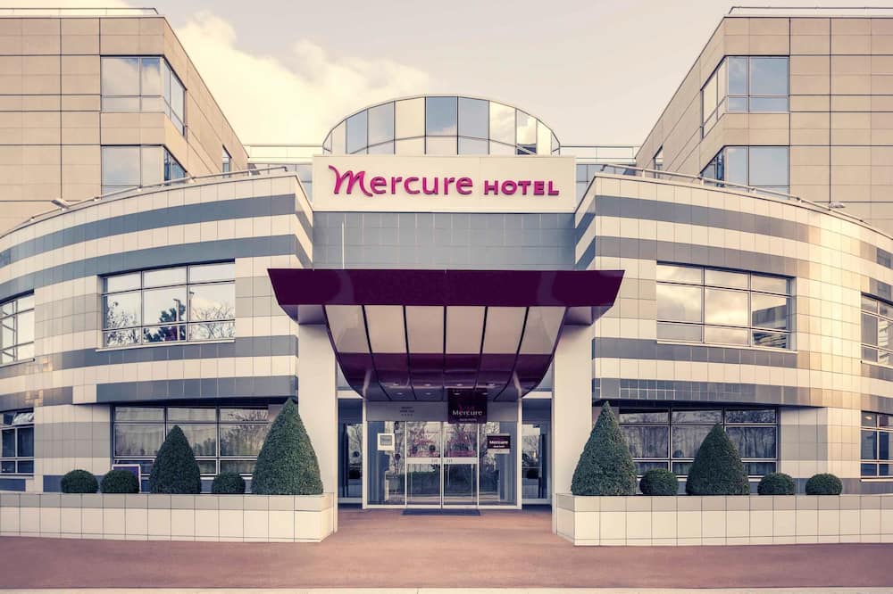 Mercure Paris Massy Gare TGV