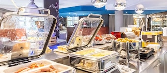 Mercure Paris Massy Gare TGV