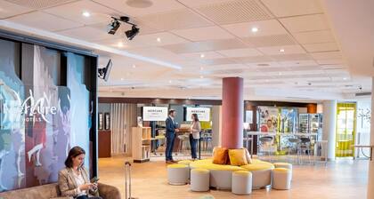Mercure Paris Massy Gare TGV