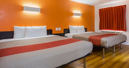 Motel 6 Garland, TX - Northeast Dallas