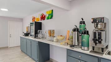 Desayuno completo incluido todos los días