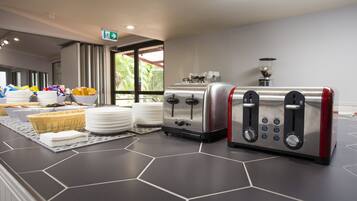 Desayuno continental incluido todos los días