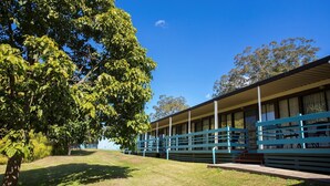 Property grounds - Econo Lodge Toowoomba Motel & Events Centre (Toowoomba)