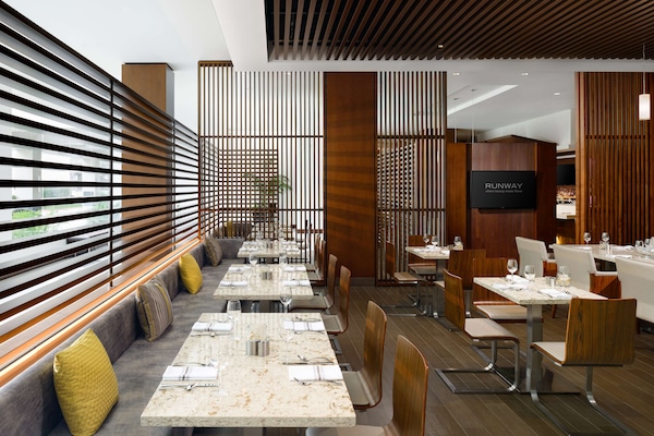 Breakfast and dinner served, Californian cuisine