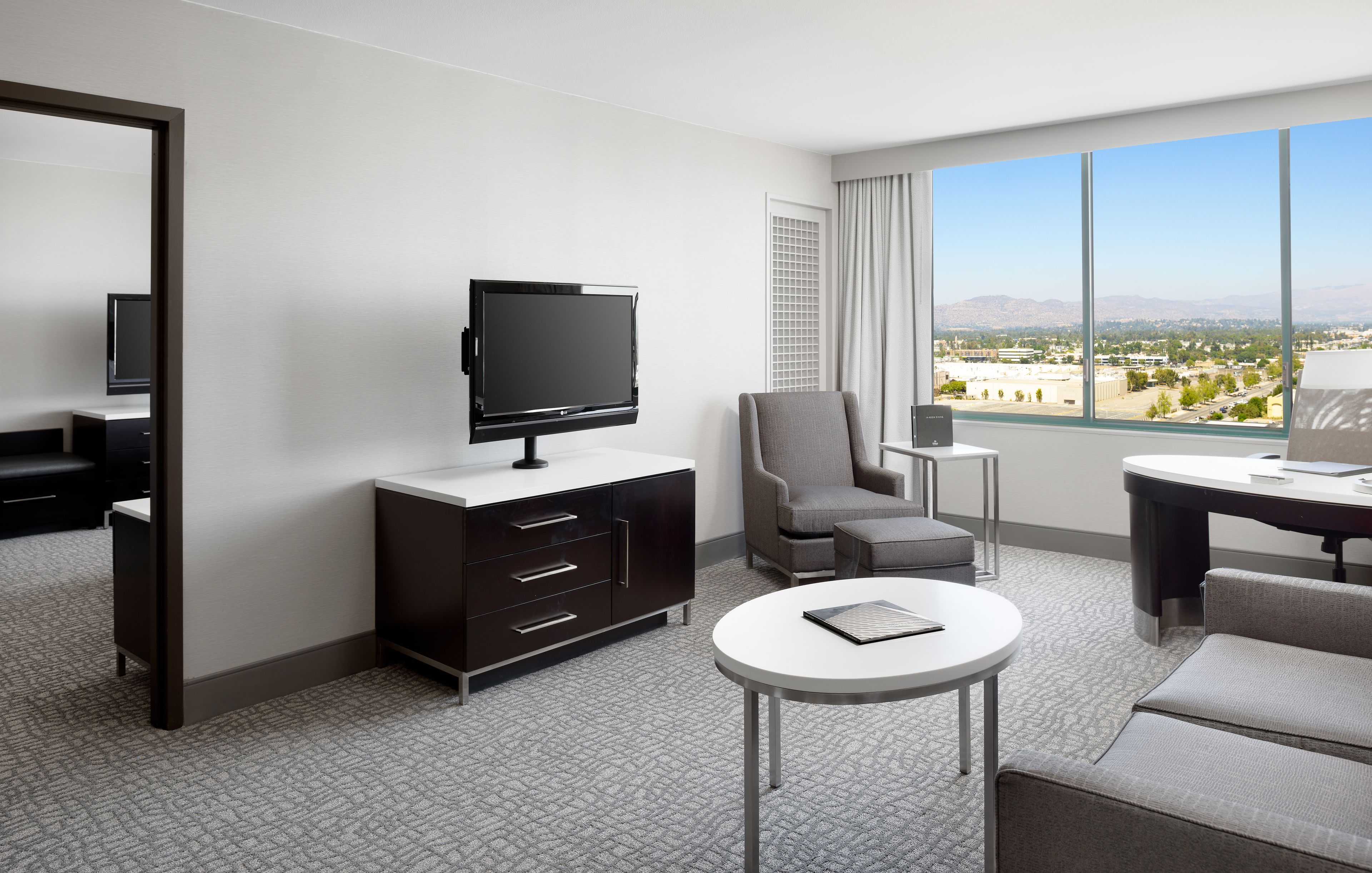 1 bedroom, premium bedding, pillow-top beds, in-room safe