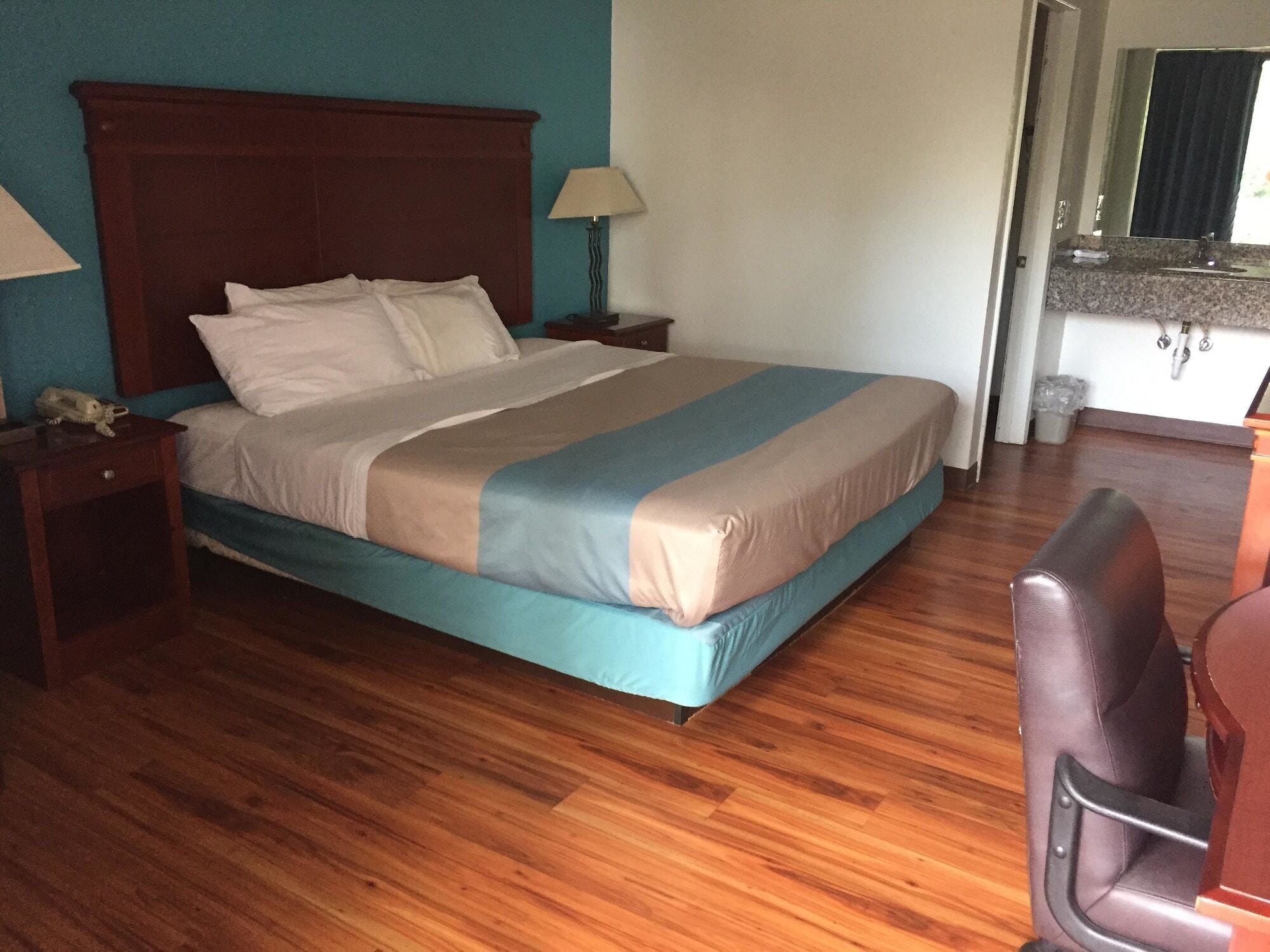 Wi-fi (inkludert) og sengetøy