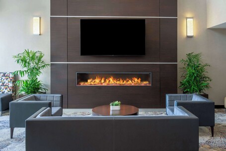 Wyndham Indianapolis Airport - Image 24