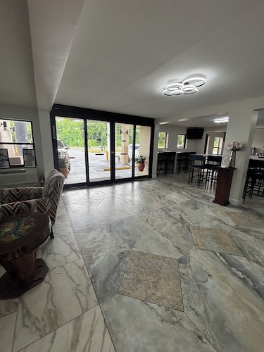 Clarion Pointe Alachua - Gainesville Area