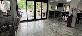 Clarion Pointe Alachua - Gainesville Area