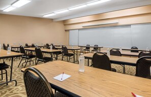 Meeting facility - Ramada by Wyndham Columbus North (Columbus)