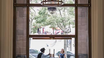 2 barer/lounger og bassengbar