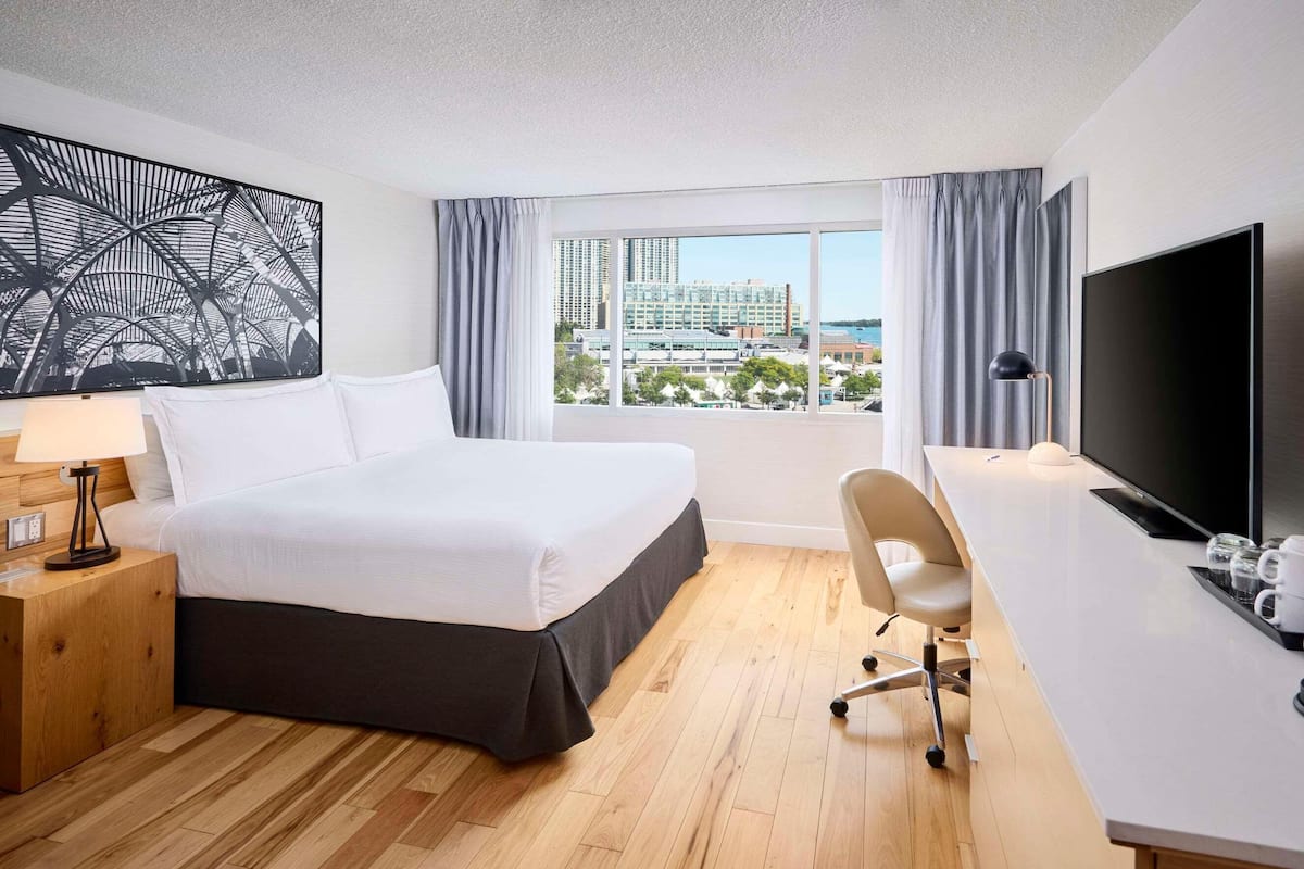 Premium bedding, pillowtop beds, desk, iron/ironing board